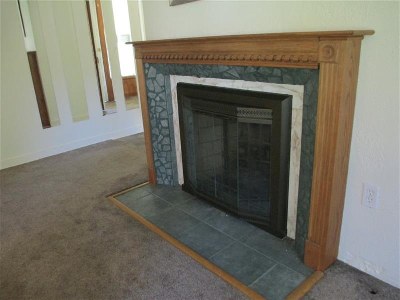 2400 Collins Road Pittsburgh, PA 15235 - Photo 7 of 20 Gallery Image 7