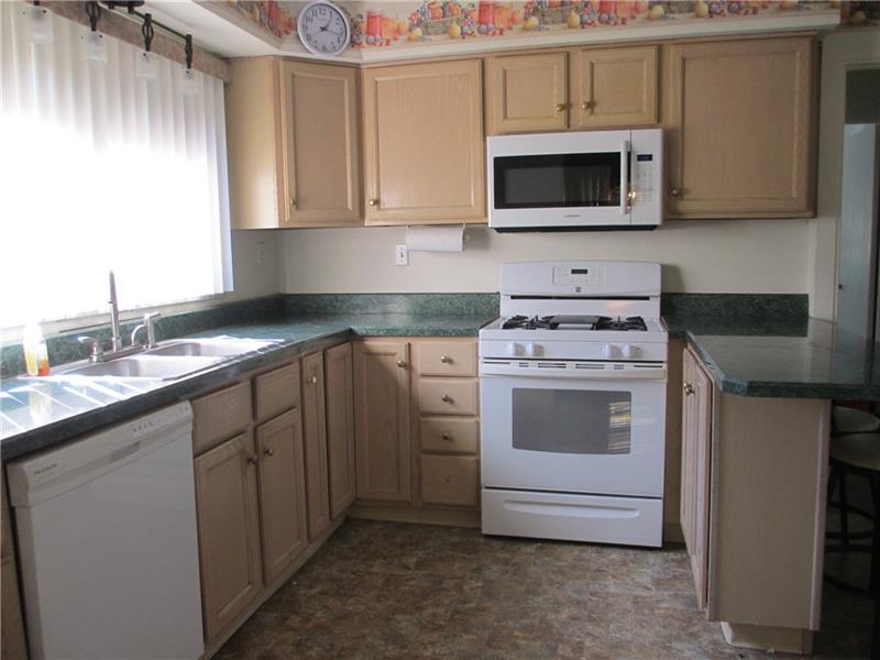 2400 Collins Road Pittsburgh, PA 15235 - Photo 9 of 20 Gallery Image 9