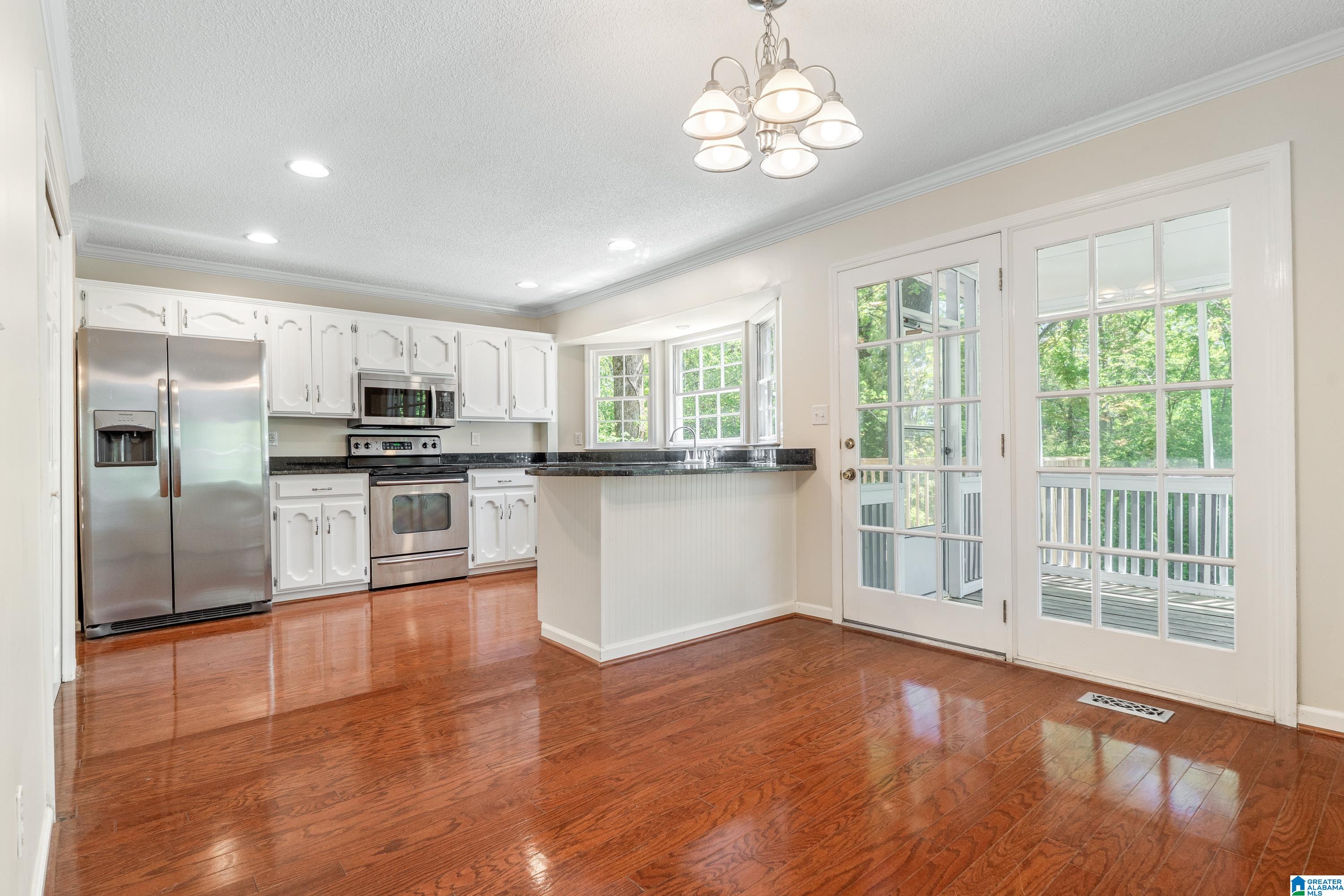 5245 Meadow Brook Road Birmingham, AL 35242 - Photo 15 of 36