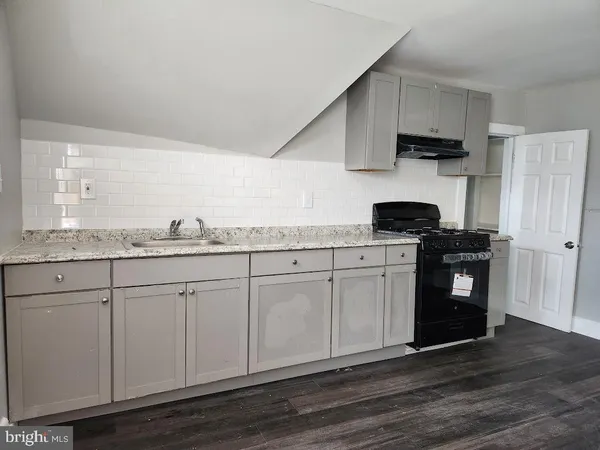 $1,800 | 108 New Broadway, Unit 120, Brooklawn, NJ 08030