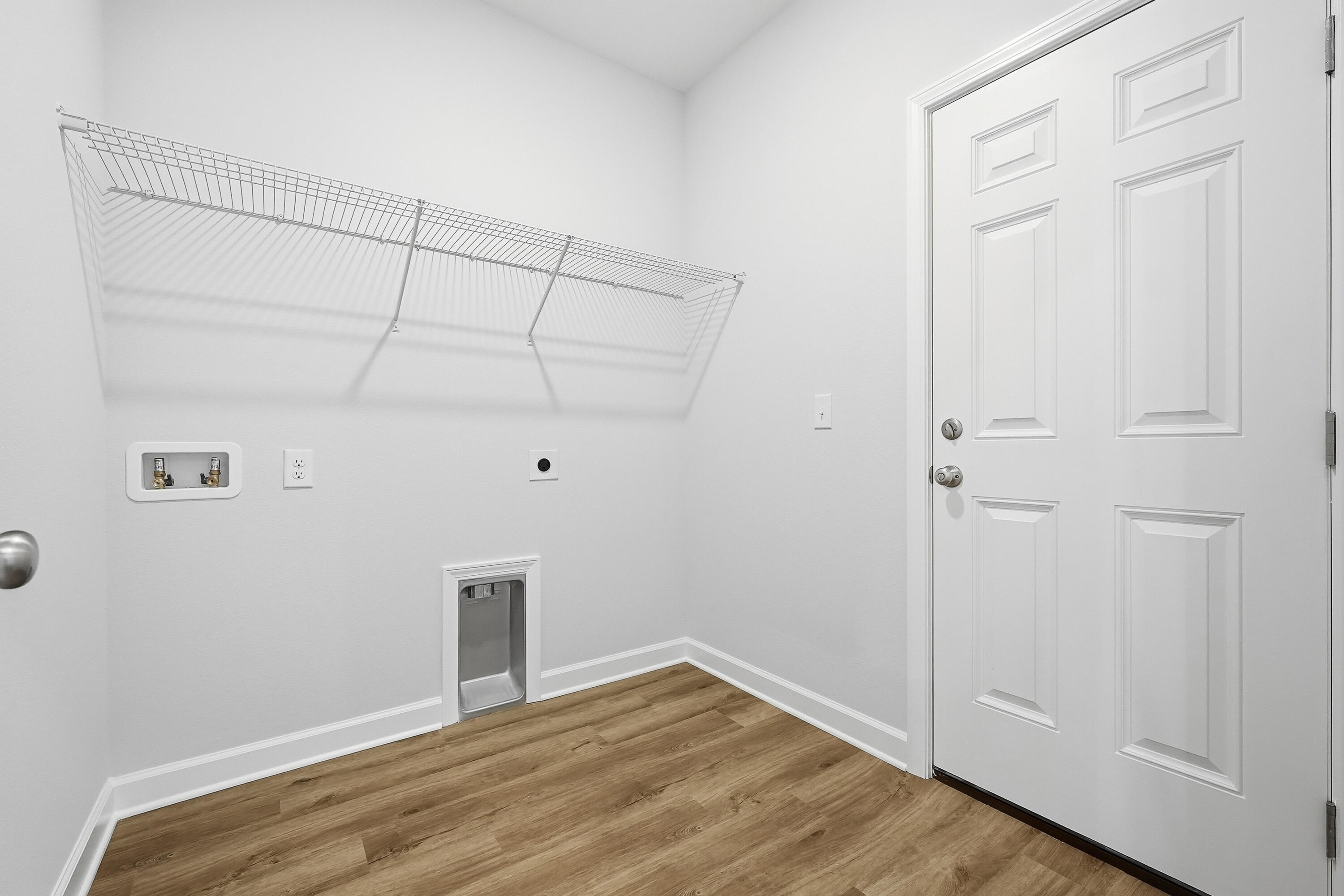 71 Spooner Street DeFuniak Springs, FL 32433 - Photo 20 of 22 a view of an empty room