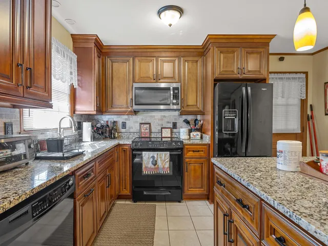 $249,900 | 102 Duncan Heights Road, Duncan, SC 29334