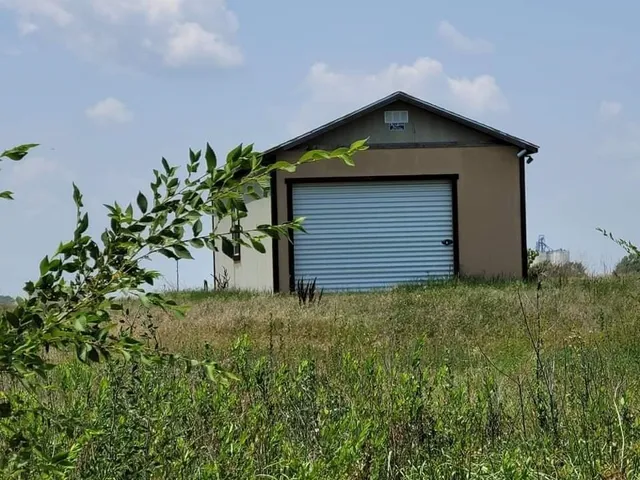 $49,900 | 13940 West 107th Street North, Sedgwick, KS 67135