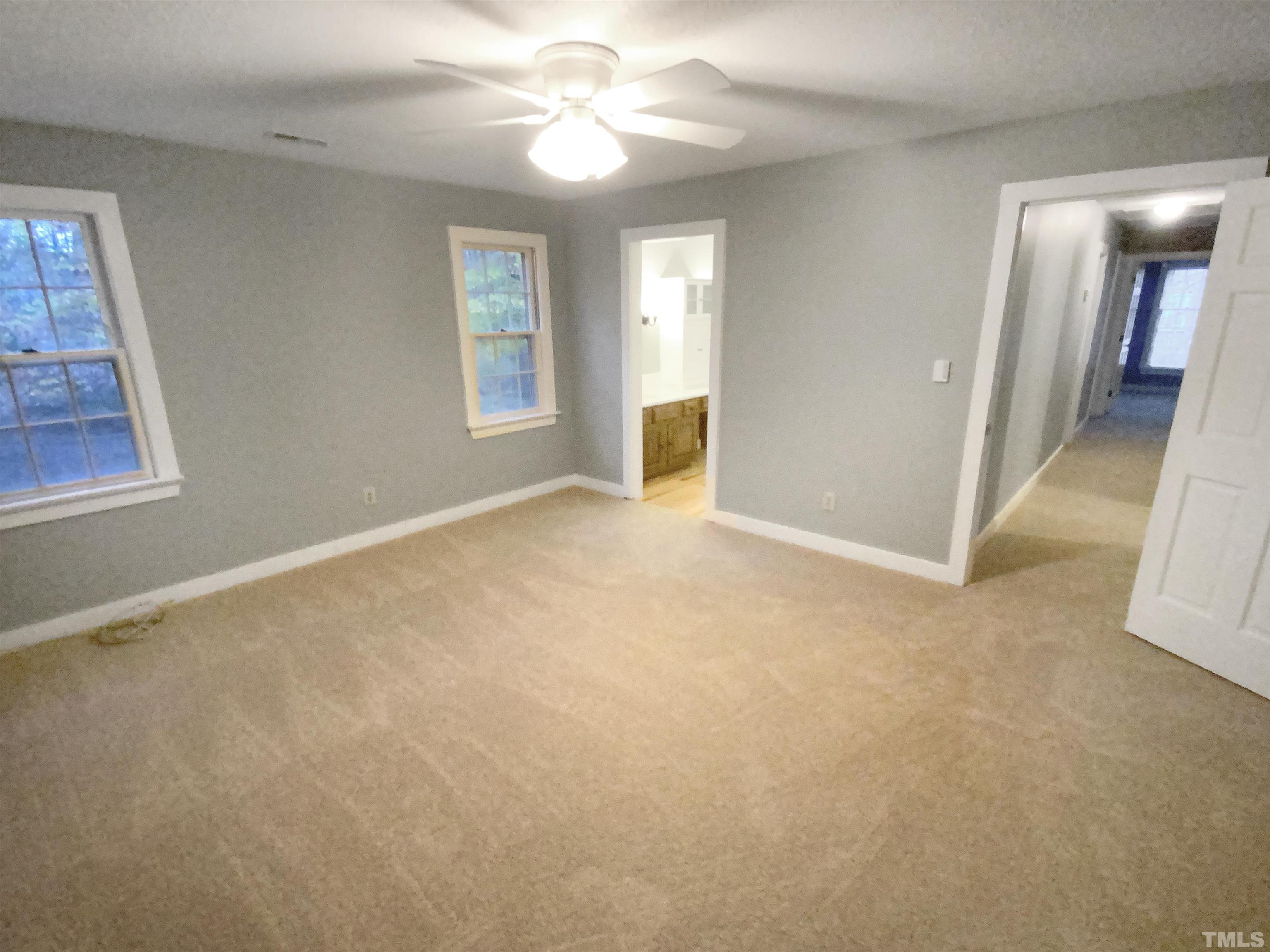 6104 Bayberry Lane Raleigh, NC 27612 - Photo 17 of 21 Gallery Image 17
