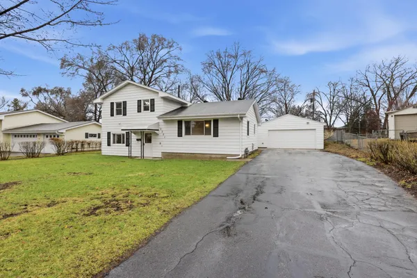 $314,900 | 5221 Sumter Avenue North, New Hope, MN 55428