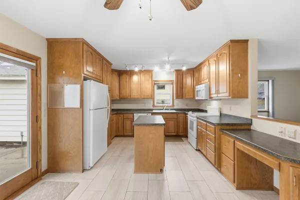 $314,900 | 5221 Sumter Avenue North, New Hope, MN 55428