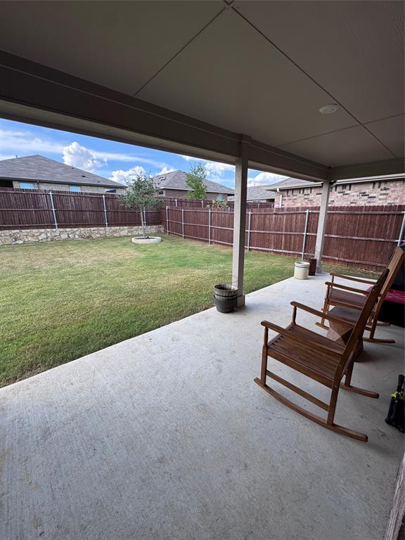 1908 Cookes Lane Cleburne, TX 76033 - Photo 13 of 17 Covered patio
