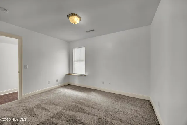 $1,500 | 100 South 11th Street, Wilmington, NC 28401