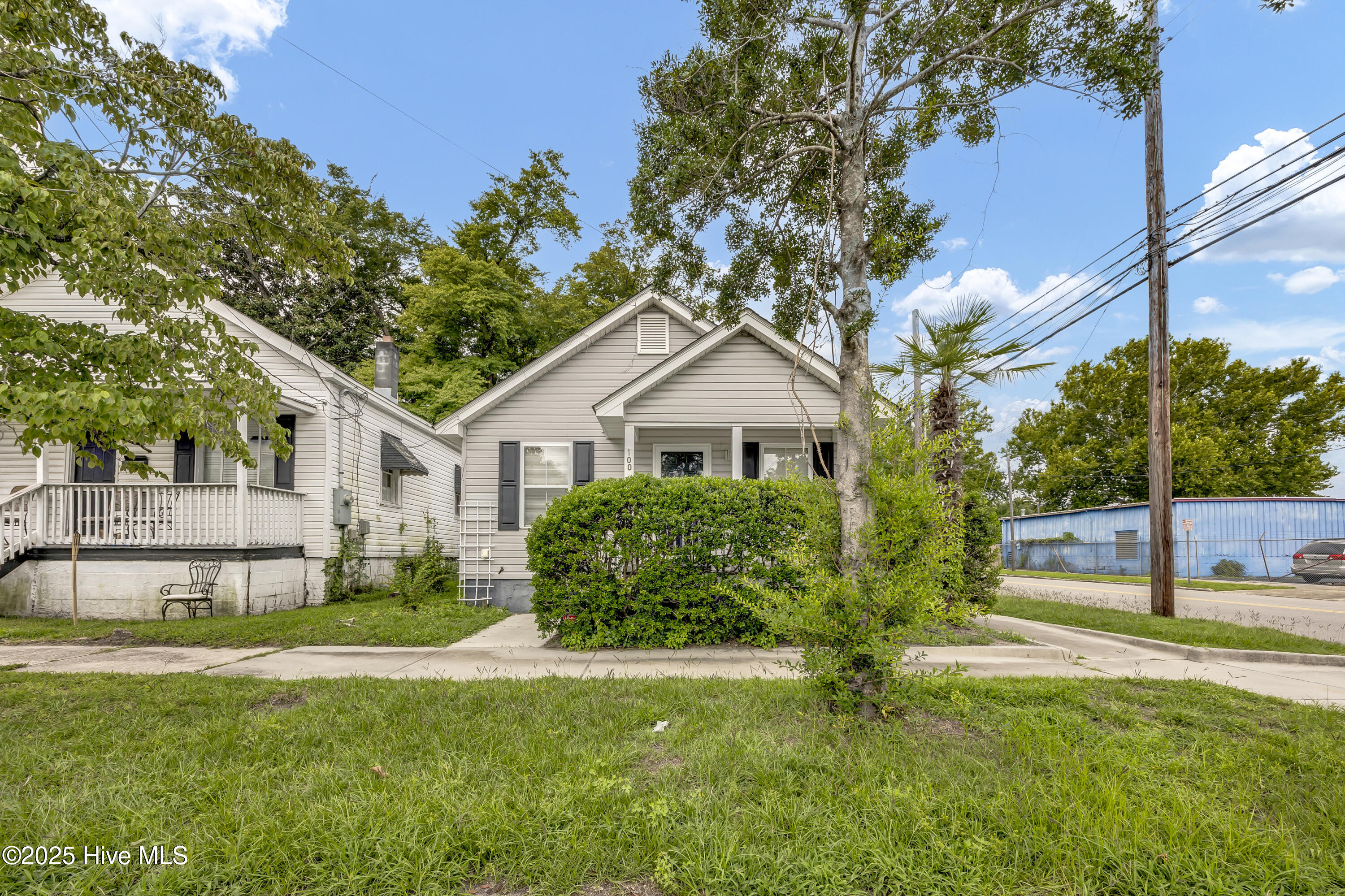100 South 11th Street Wilmington, NC 28401 - Photo 2 of 19 IMG_8177