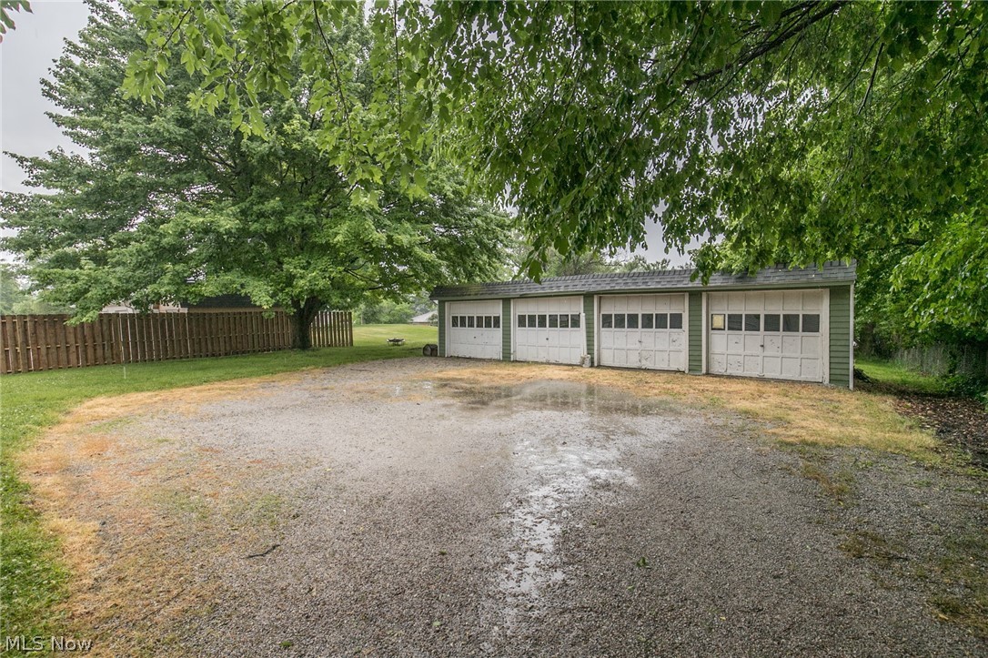 7540 State Road Parma, OH 44129 - Photo 21 of 23