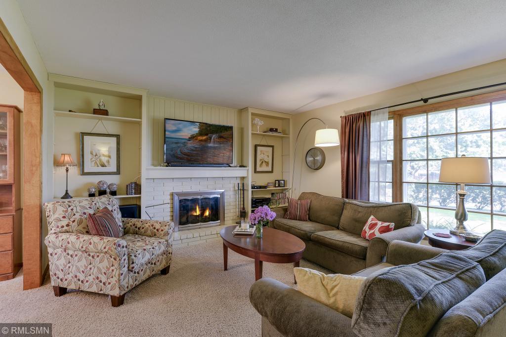 2545 Decatur Avenue North Golden Valley, MN 55427 - Photo 1 of 1 Gallery Image 1