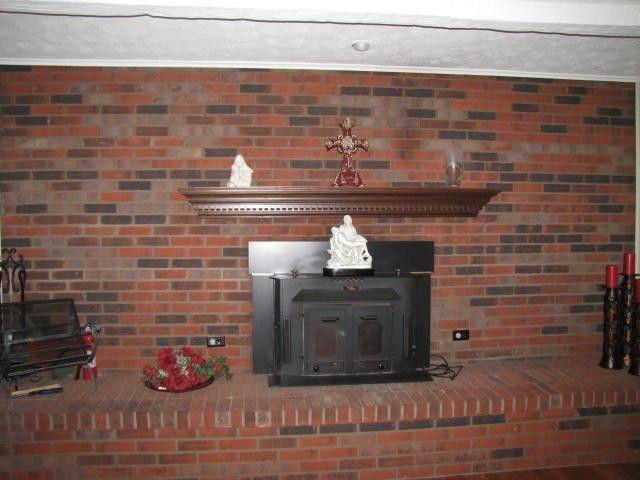 210 Maple Street Manchester, KY 40962 - Photo 18 of 42 Photo 18