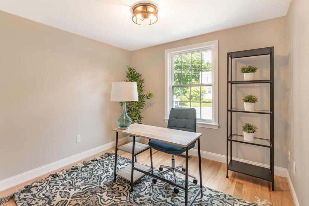13 Crosby Road Reading, MA 01867 - Photo 14 of 27 Gallery Image 14