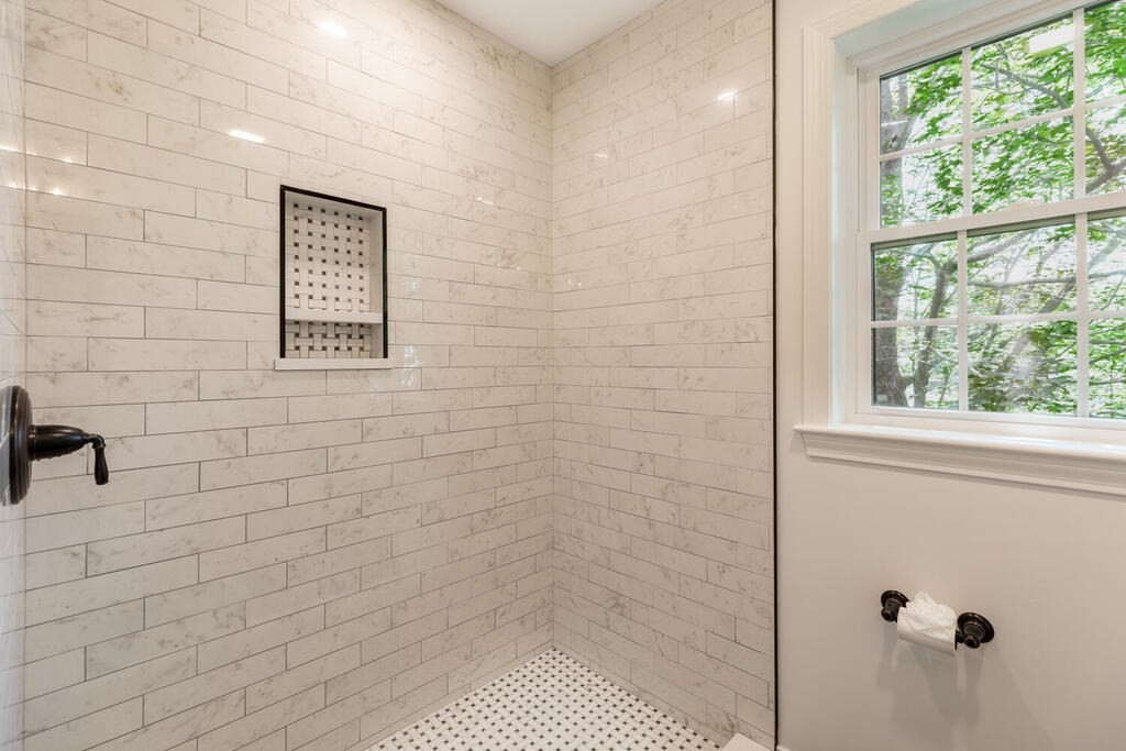 13 Crosby Road Reading, MA 01867 - Photo 23 of 27 Gallery Image 23