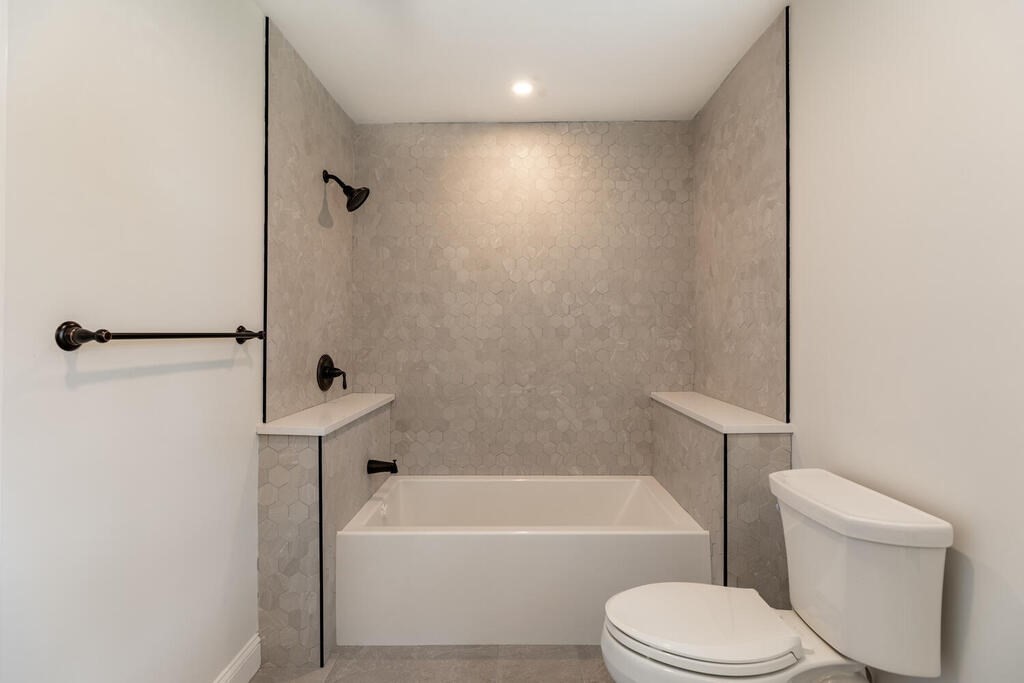 13 Crosby Road Reading, MA 01867 - Photo 25 of 27 Gallery Image 25