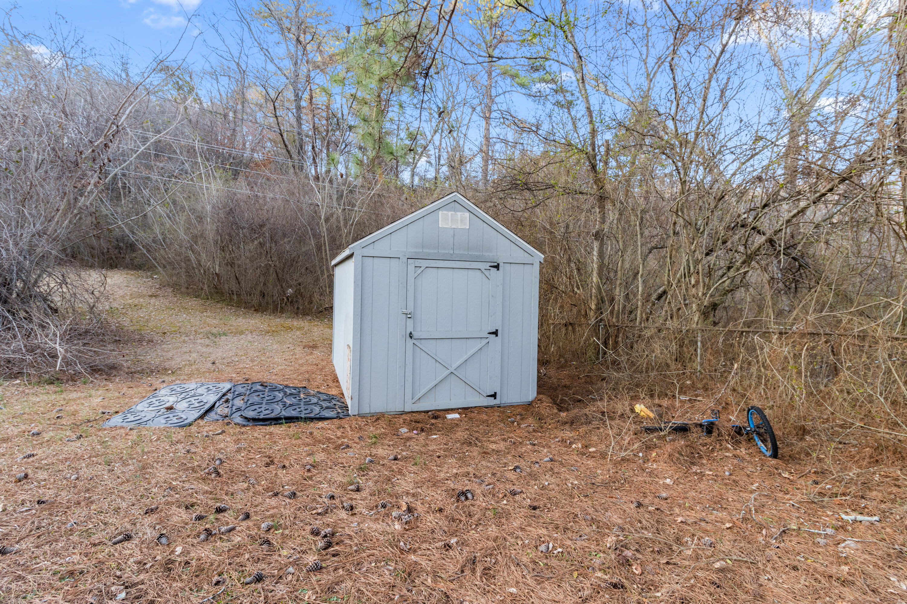 1609 Carousel Road Chattanooga, TN 37411 - Photo 3 of 3 70FE4A4E-BA3D-45A6-8B5C-D5F6ADC0316A