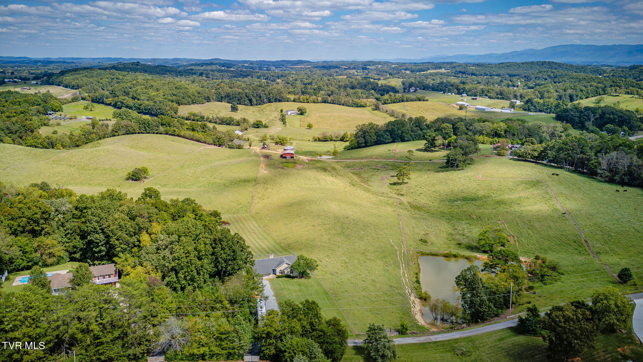 120 Valley View Road Greeneville, TN 37743 - Photo 2 of 47 102