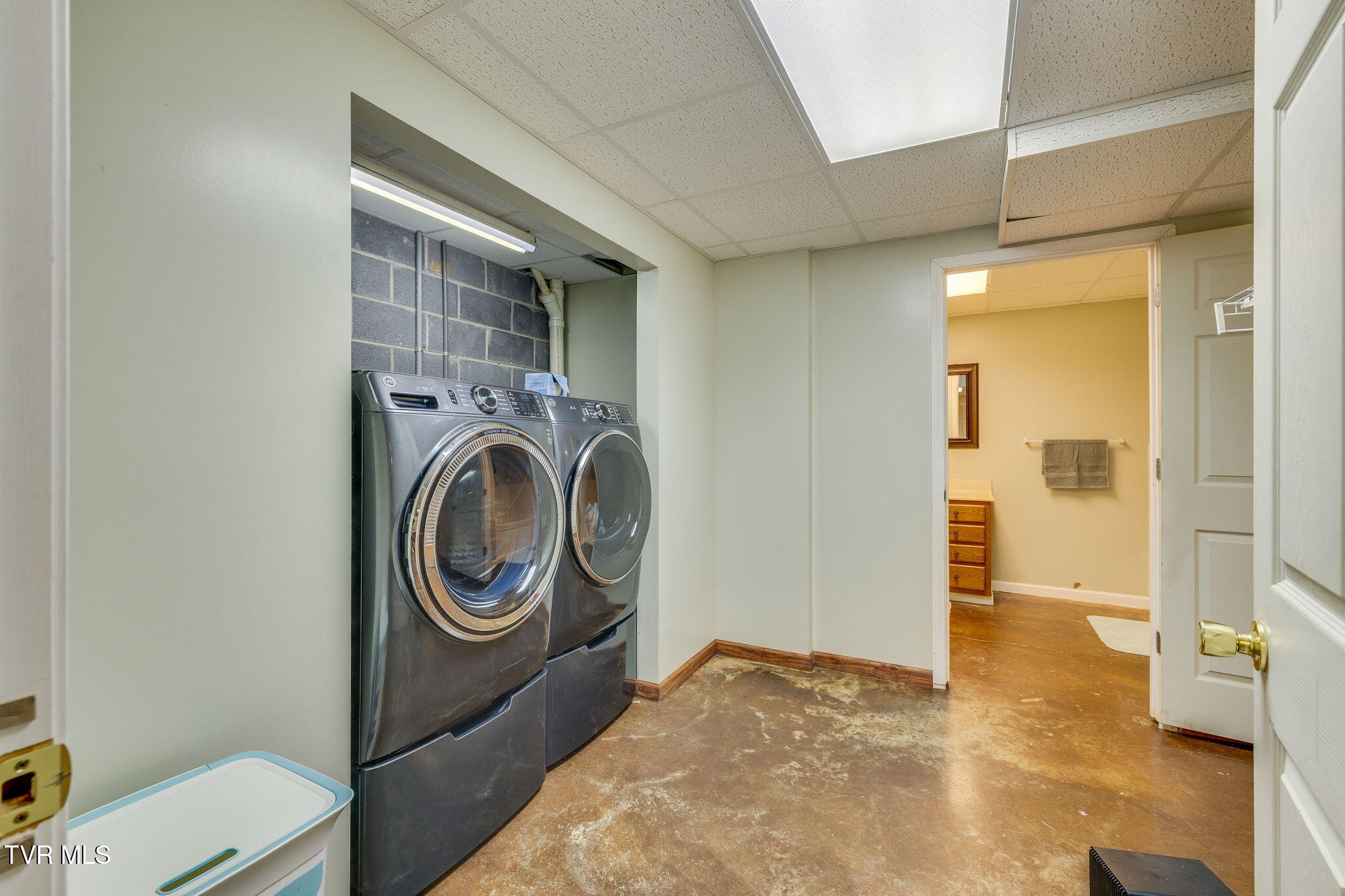 120 Valley View Road Greeneville, TN 37743 - Photo 38 of 47 037