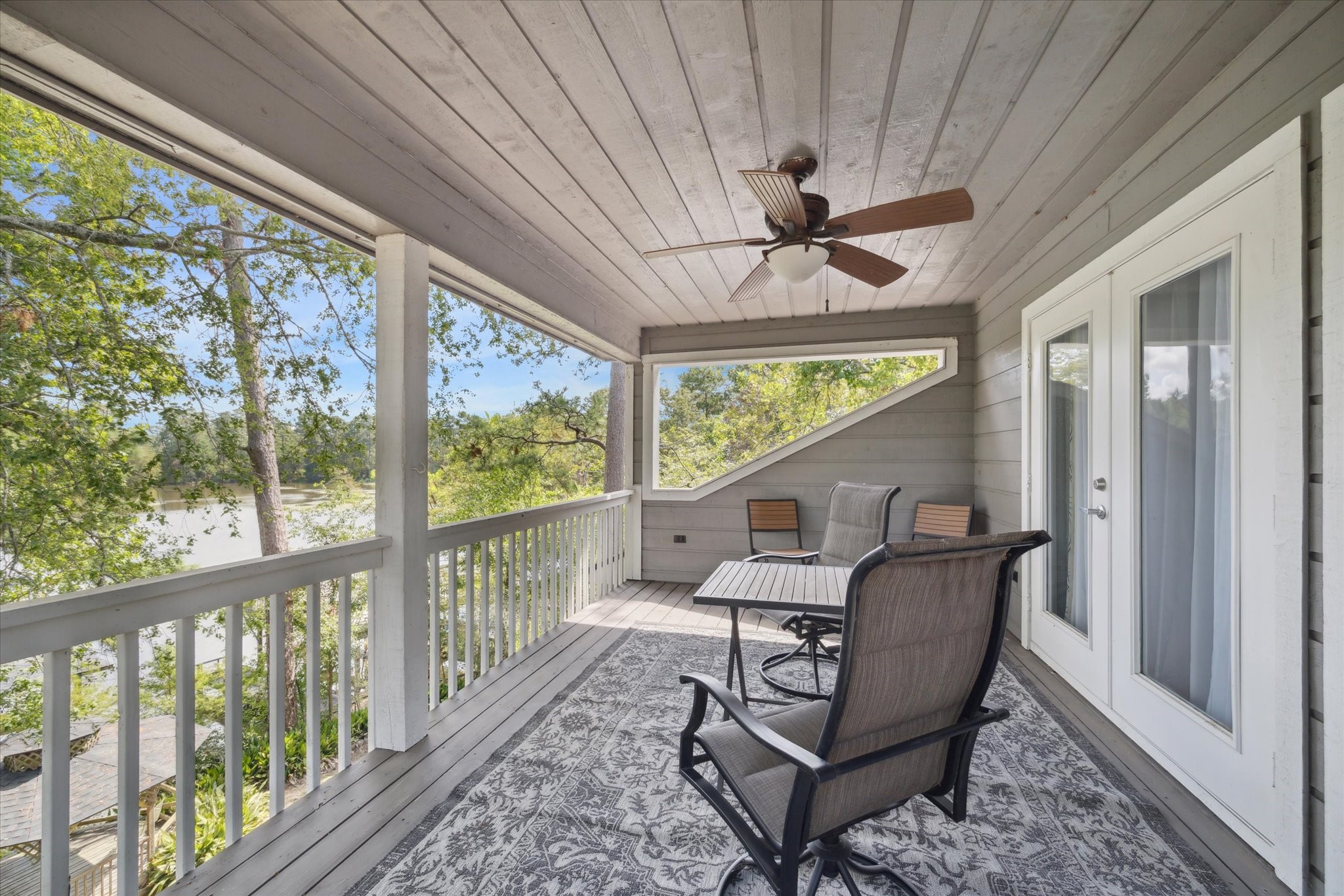 25814 Water Ridge Drive Houston, TX 77336 - Photo 24 of 42 Balcony located off primary bedroom.