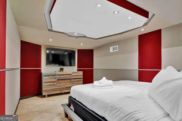 $10,000 | 4081 Ashford Dunwoody Road Northeast, Brookhaven, GA 30319