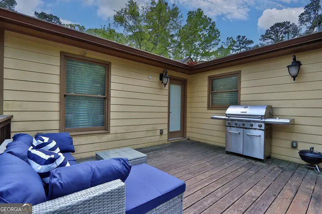 $10,000 | 4081 Ashford Dunwoody Road Northeast, Brookhaven, GA 30319