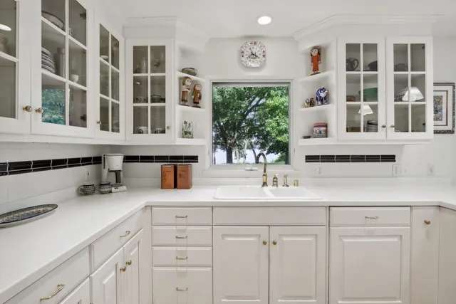 $1,675,000 | 1330 North Dousman Road, Summit, WI 53066