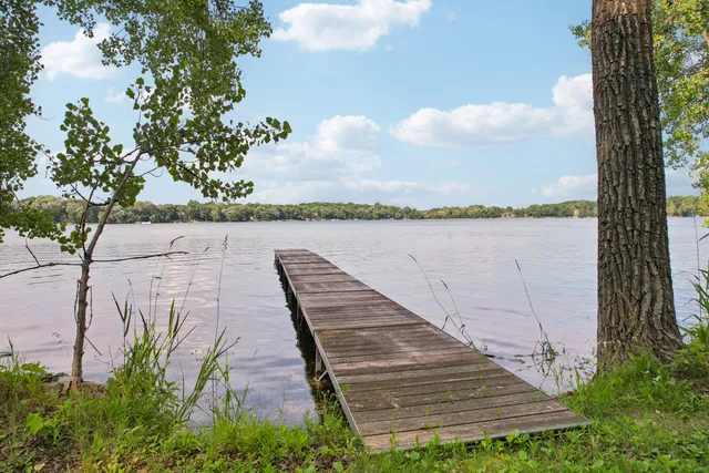 $1,675,000 | 1330 North Dousman Road, Summit, WI 53066