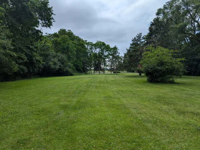 $1,675,000 | 1330 North Dousman Road, Summit, WI 53066