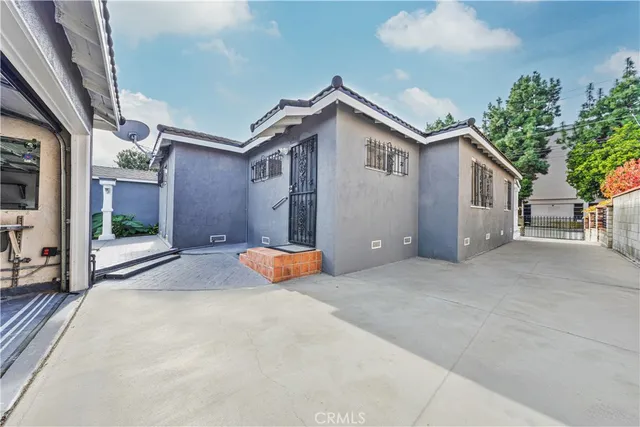 $735,000 | 1526 Lakme Avenue, Wilmington, CA 90744