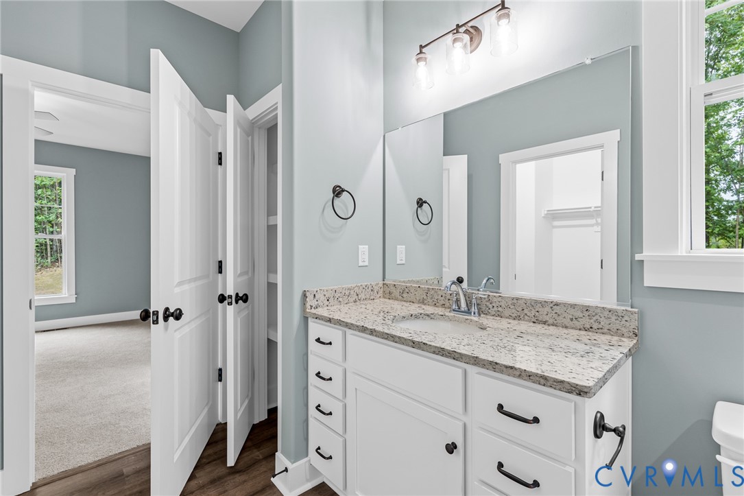 67 Petersville Road New Canton, VA 23123 - Photo 14 of 34