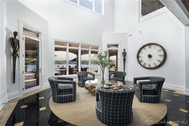 $8,900,000 | 120 Carson Drive, Sunrise Beach, MO 65079