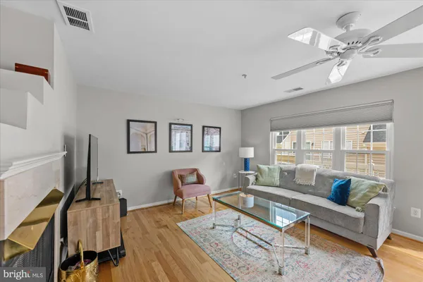 $730,000 | 5115 Donovan Drive, Alexandria, VA 22304