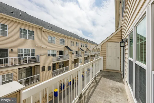 $730,000 | 5115 Donovan Drive, Alexandria, VA 22304
