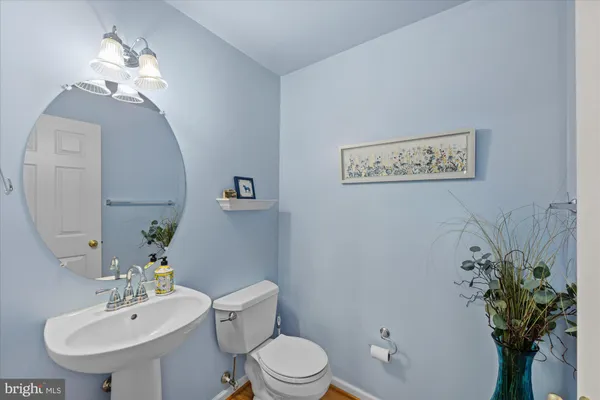 $730,000 | 5115 Donovan Drive, Alexandria, VA 22304