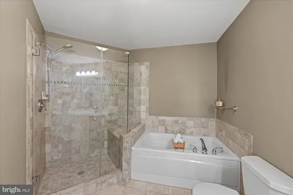 $730,000 | 5115 Donovan Drive, Alexandria, VA 22304