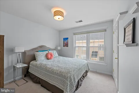 $730,000 | 5115 Donovan Drive, Alexandria, VA 22304