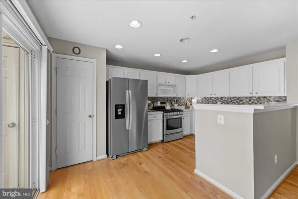 $730,000 | 5115 Donovan Drive, Alexandria, VA 22304