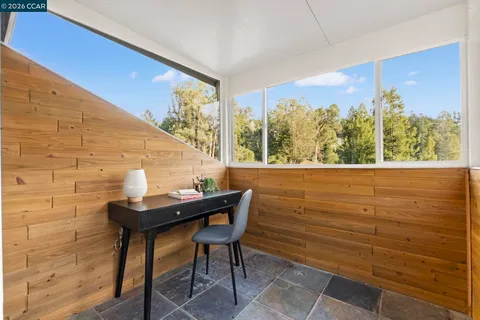 $1,298,000 | 6165 Doncaster Place, Oakland, CA 94611