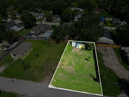 $49,900 | 608 Maiden Lane, Richmond, TX 77469