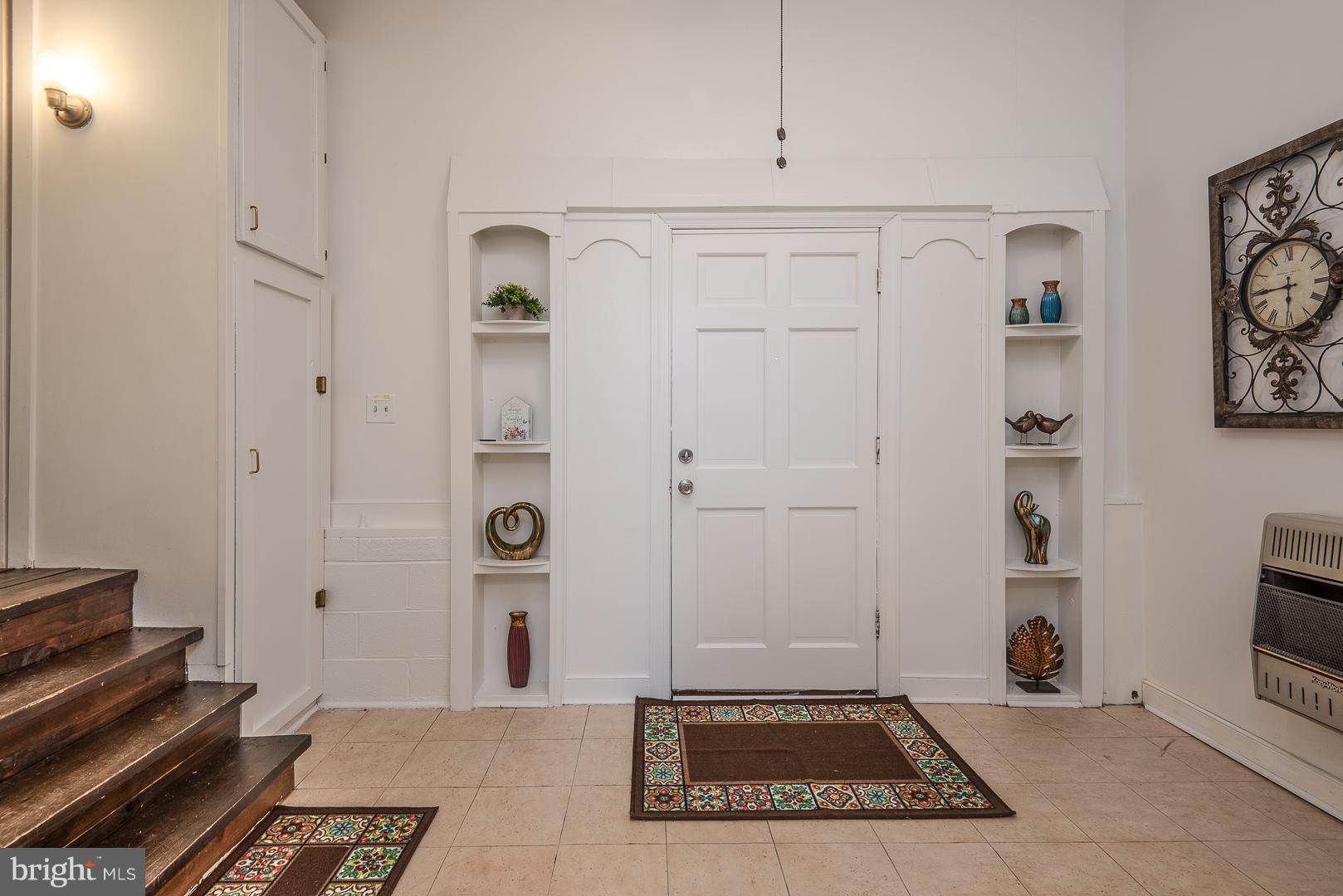 16040 Ridge Road King George, VA 22485 - Photo 17 of 30 apartment entrance foyer