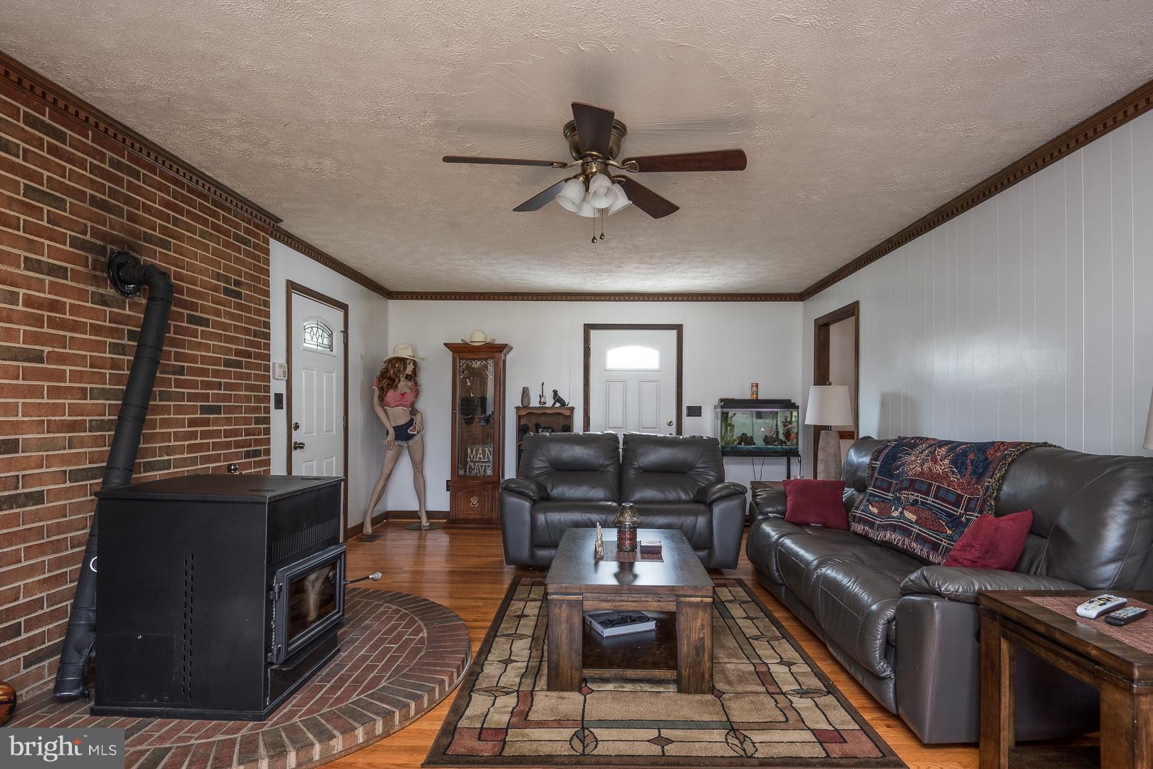 16040 Ridge Road King George, VA 22485 - Photo 30 of 30 Family Room
