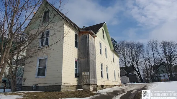 $87,500 | 19 Park Street, Jamestown, NY 14701