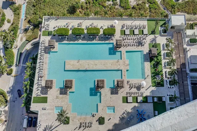 $14,000 | 1800 South Ocean Drive, Unit 4403, Hallandale Beach, FL 33009