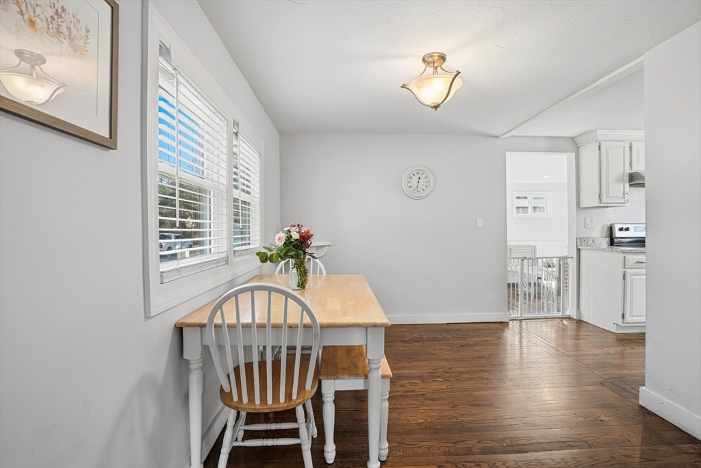 49 Grove Street Upton, MA 01568 - Photo 10 of 39 Gallery Image 10