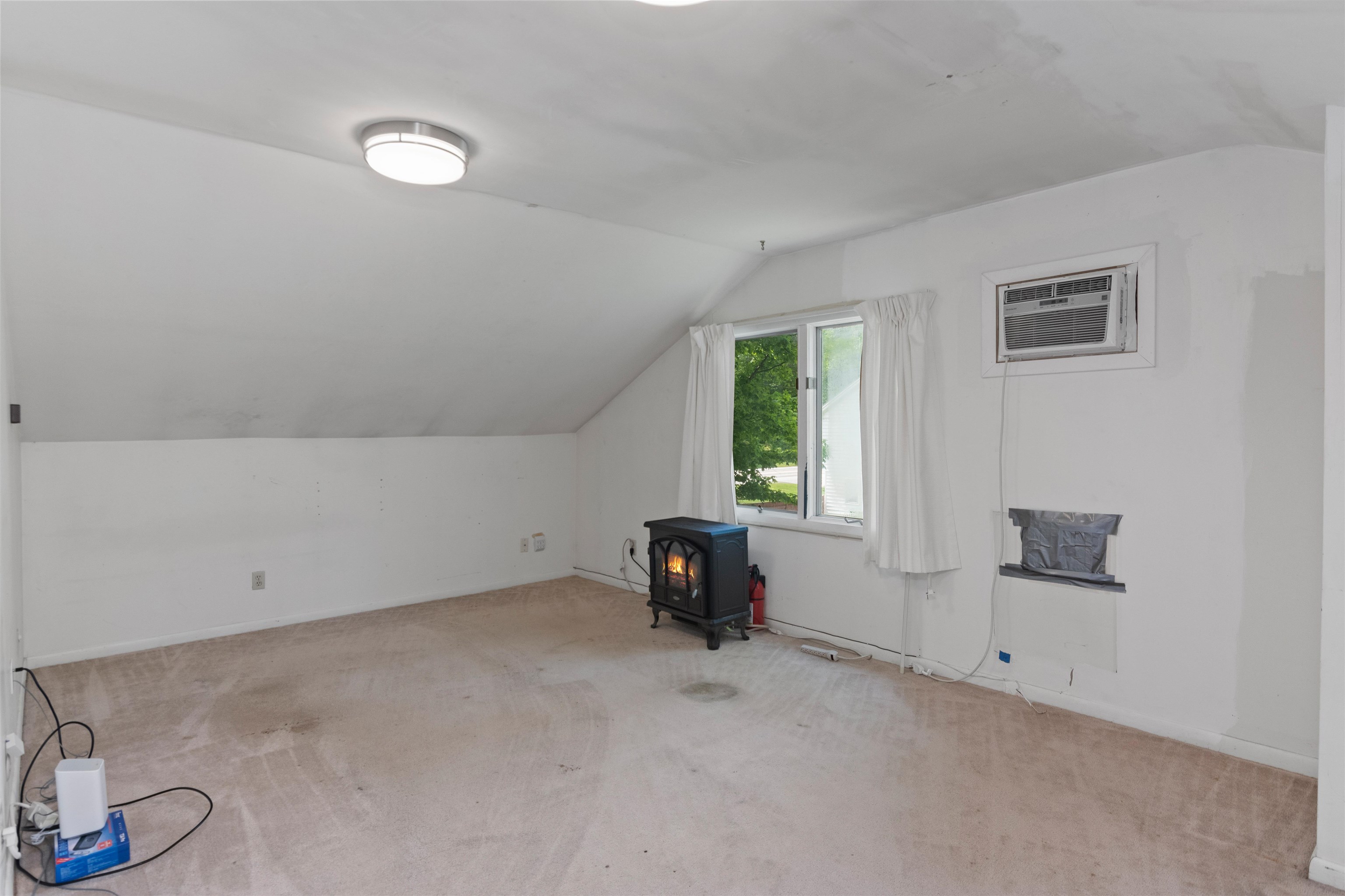 112 Jericho Road Essex, VT 05452 - Photo 29 of 52 Gallery Image 29