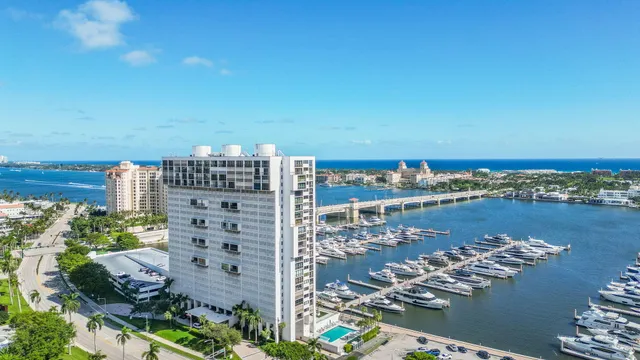 $3,495,000 | 400 North Flagler Drive, Unit 1206, West Palm Beach, FL 33401