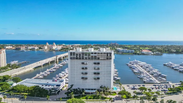 $3,495,000 | 400 North Flagler Drive, Unit 1206, West Palm Beach, FL 33401
