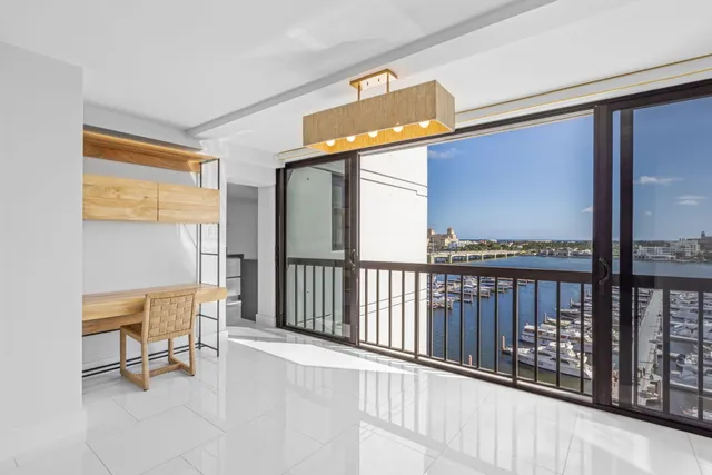 $3,495,000 | 400 North Flagler Drive, Unit 1206, West Palm Beach, FL 33401