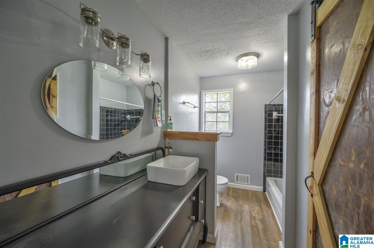 708 Hilltop Road Warrior, AL 35180 - Photo 10 of 22
