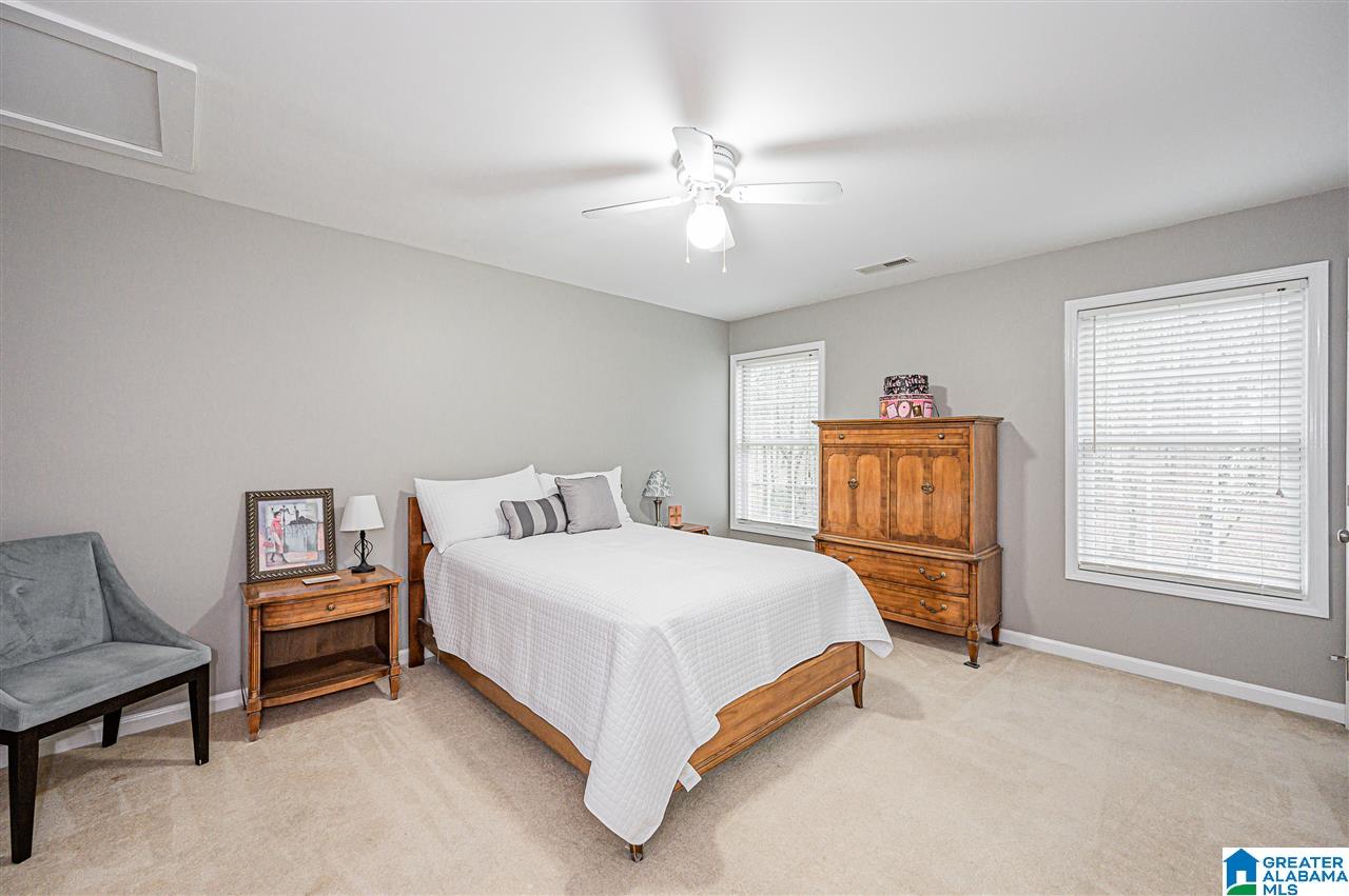 152 Silverleaf Drive Pelham, AL 35124 - Photo 23 of 38